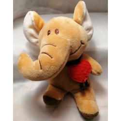 PELUCHE ELEFANTE CON CUORE