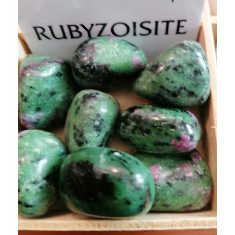 RUBYZOISITE (burattato)